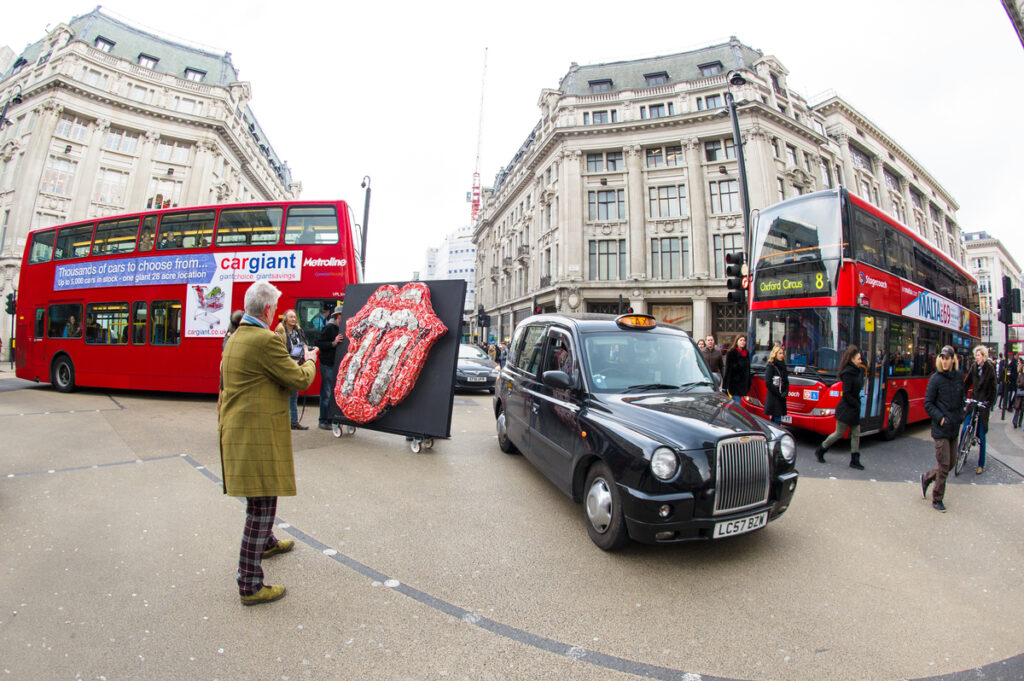 2013_London_Tongue_02
