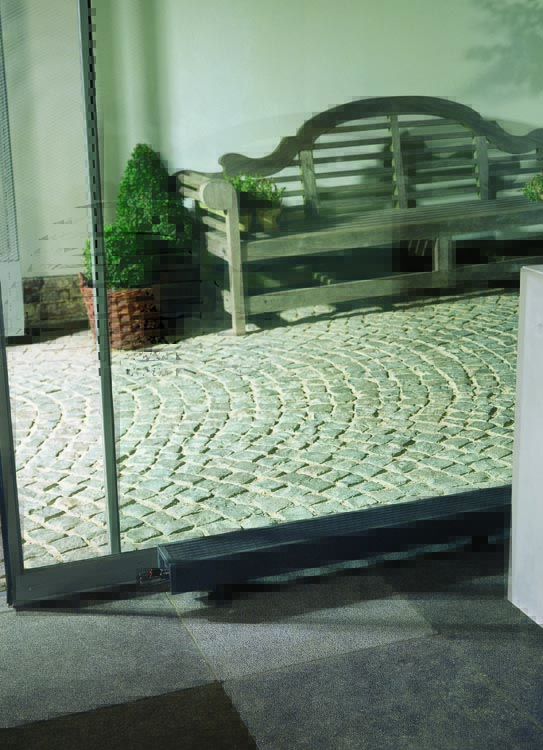 Mini_Freestanding_interior2_LR