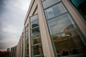 liverpooljohnmooresuniversity01-1